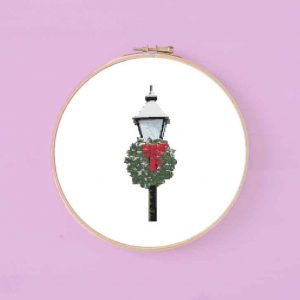 Christmas lamppost cross stitch